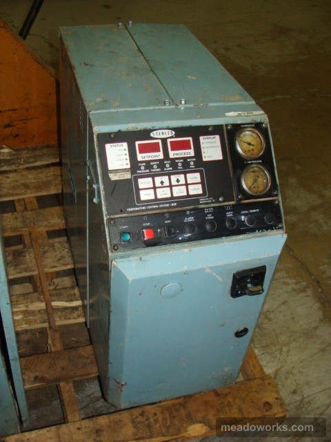 Used Sterlco M2B2010-GX water temperature controller - Main View