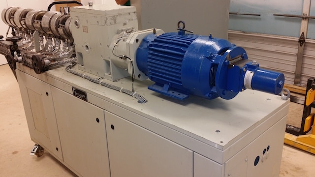 Used 2002 Berstorff ZE 25Rx44D Extruders: Twin Screw - View 2