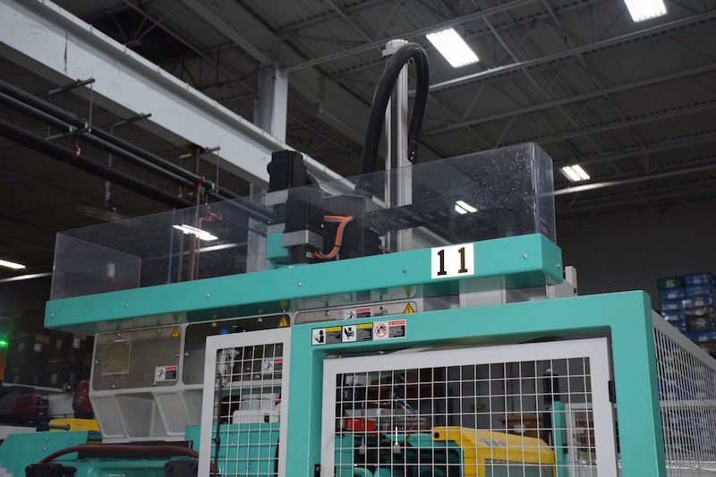 Used 2012 Arburg 570 E 2000-800 - Electric Injection Molding Machines: Horizontal - View 4