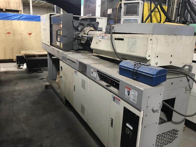 Used 1998 Toyo Ti-55H Injection Molding Machines: Horizontal - View 3