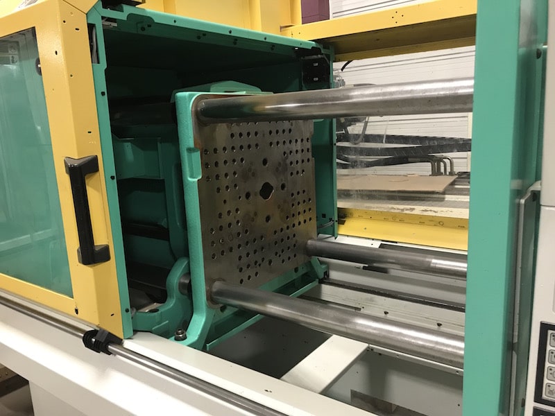 Used 1999 Arburg 420S 800-150 Injection Molding Machines: Horizontal - View 2