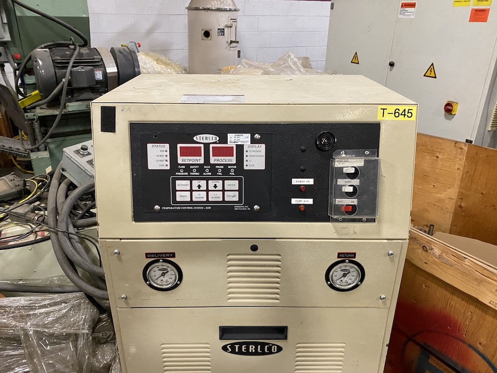 Used Sterlco M2B9412-FCX Water Temperature Controllers - View 2