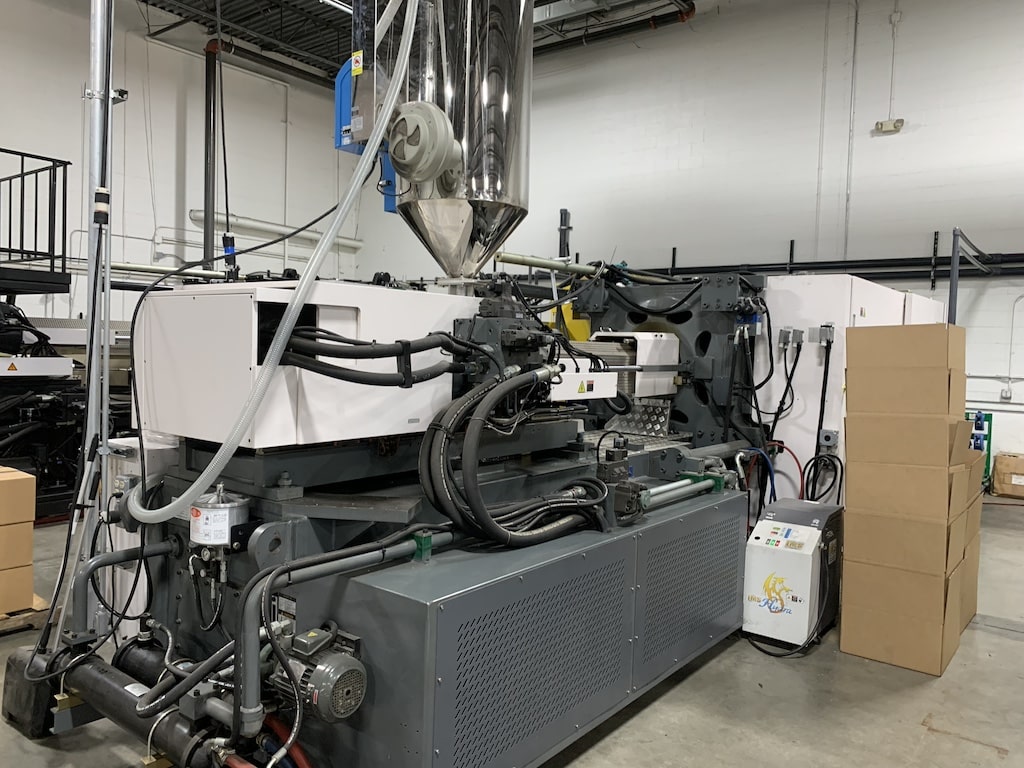 Used 2020 Borche BU600T Injection Molding Machines: Horizontal - View 3