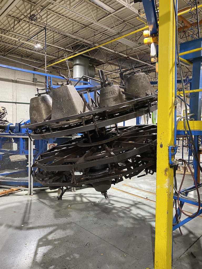 Used 2006 Ferry Industries RS4-3000HD Rotational Molding Machinery - View 4