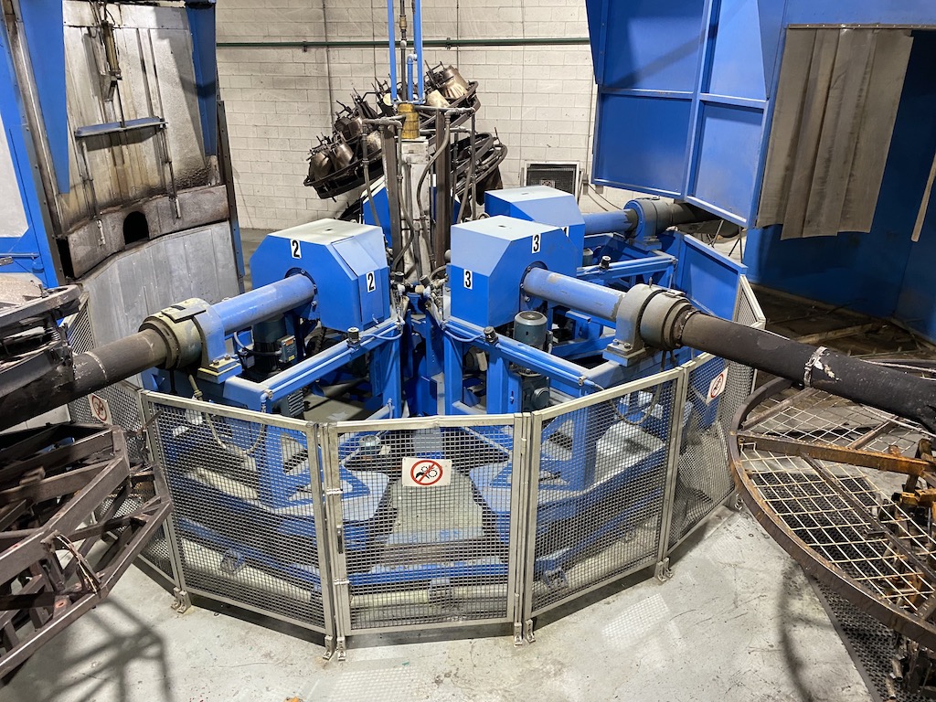 Used 2006 Ferry Industries RS4-3000HD Rotational Molding Machinery - View 40