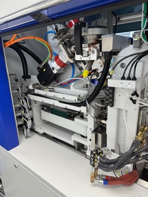 Used 2021 Wittmann MicroPower 15 / 10 H Injection Molding Machines: Horizontal - View 2