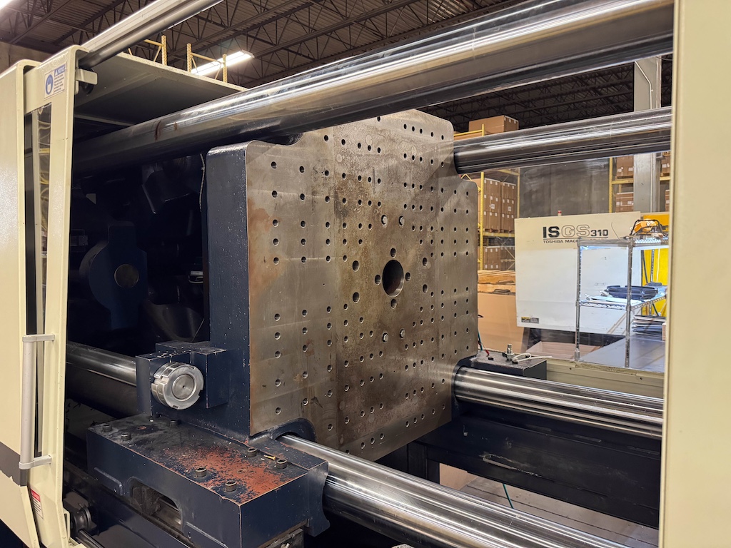 Used 2019 Woojin TH500S Injection Molding Machines: Horizontal - View 10