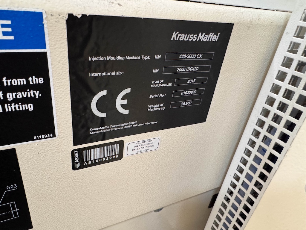 Used 2015 Krauss Maffei KM 420-2000 CX Injection Molding Machines: Horizontal - View 11