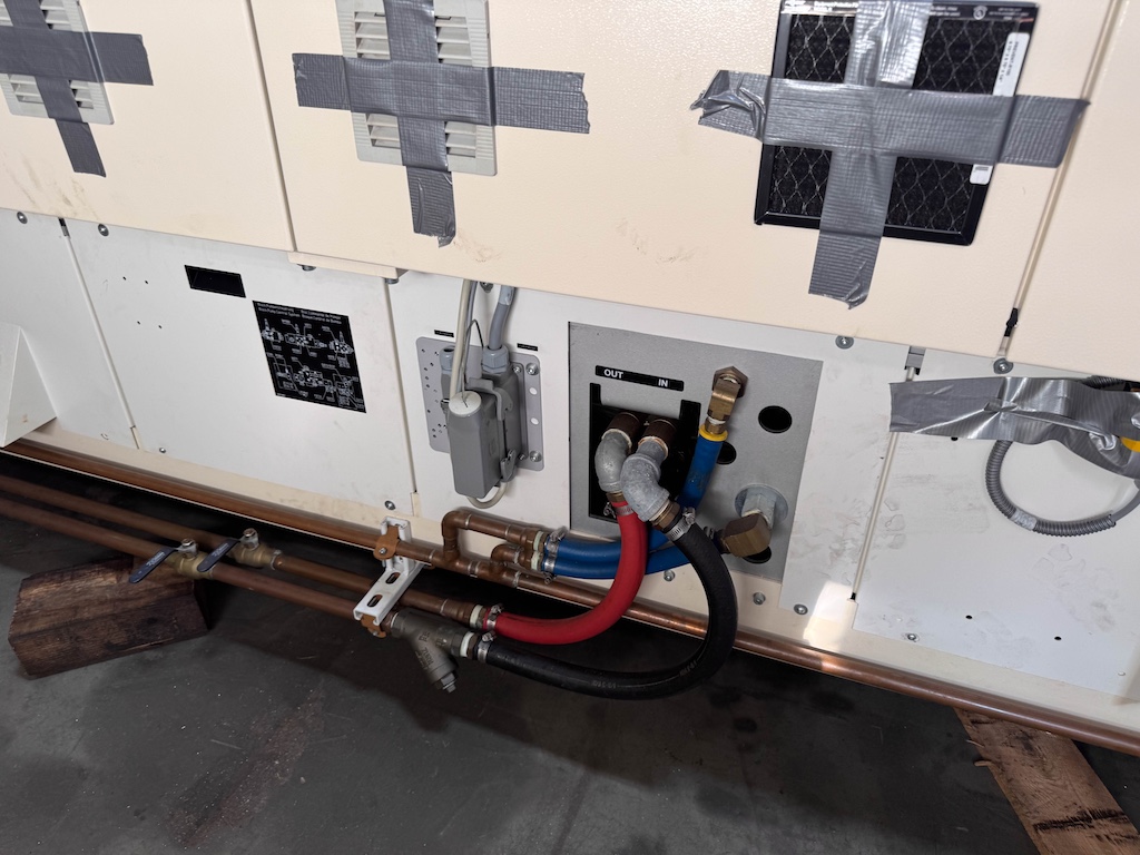 Used 2015 Krauss Maffei KM 420-2000 CX Injection Molding Machines: Horizontal - View 29