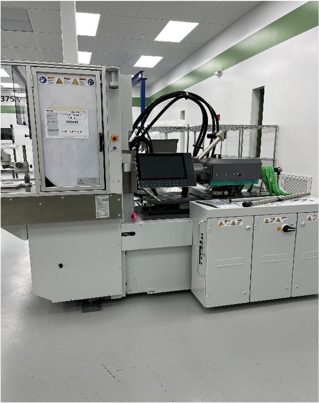 Used 2022 Arburg 375 V 500-170 Injection Molding Machines: Vertical - View 2