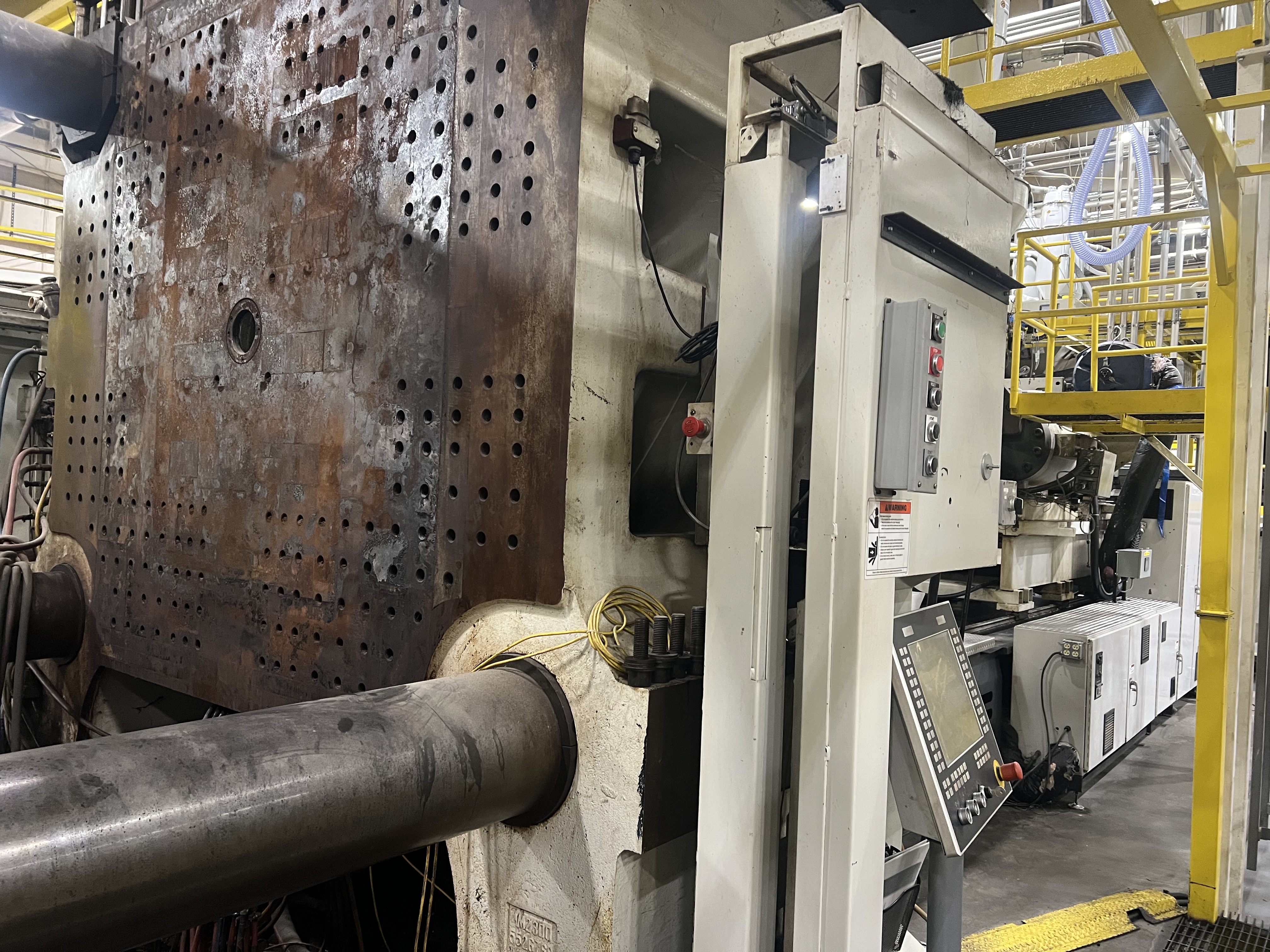 Used 2007 Milacron MG 2300 Injection Molding Machines: Horizontal - View 11