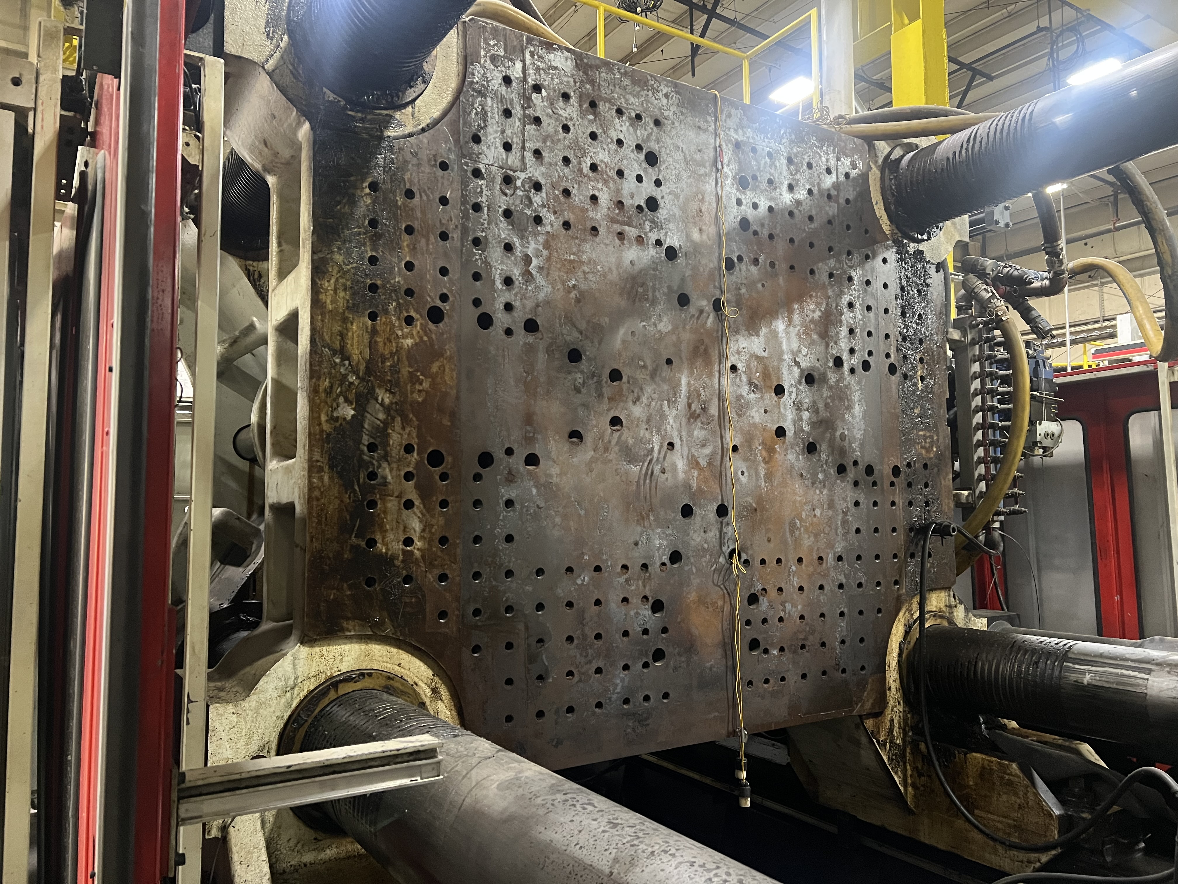 Used 2007 Milacron MG 2300 Injection Molding Machines: Horizontal - View 12