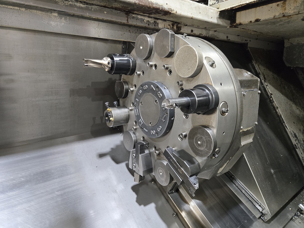 Used 2007 Okuma Captain L470M CNC Turning Center - View 4