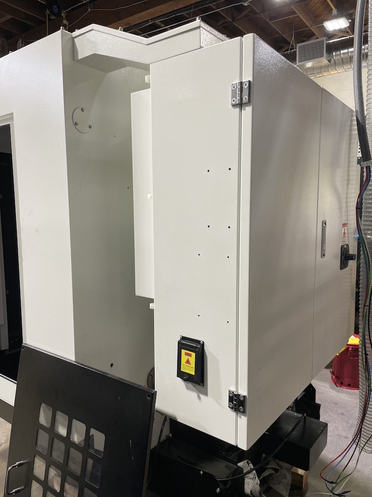 Used 2017 Syil T5 Drilling & Tapping Centers - View 7