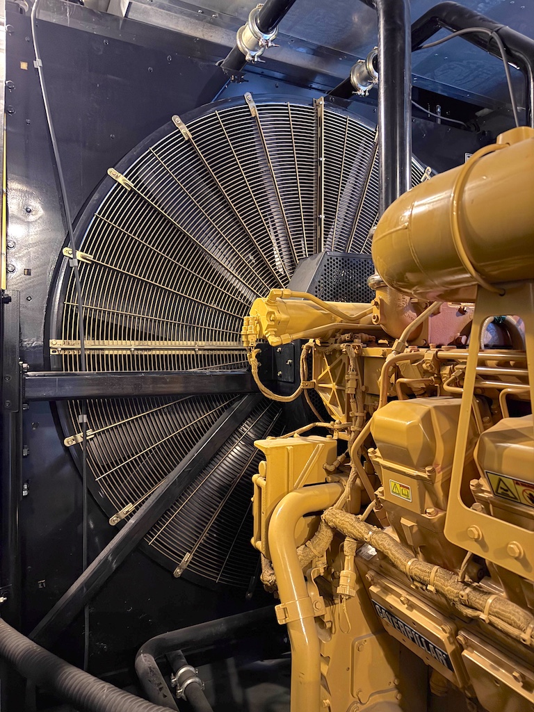 Used 2005 Caterpillar SR4B Transformers - View 6