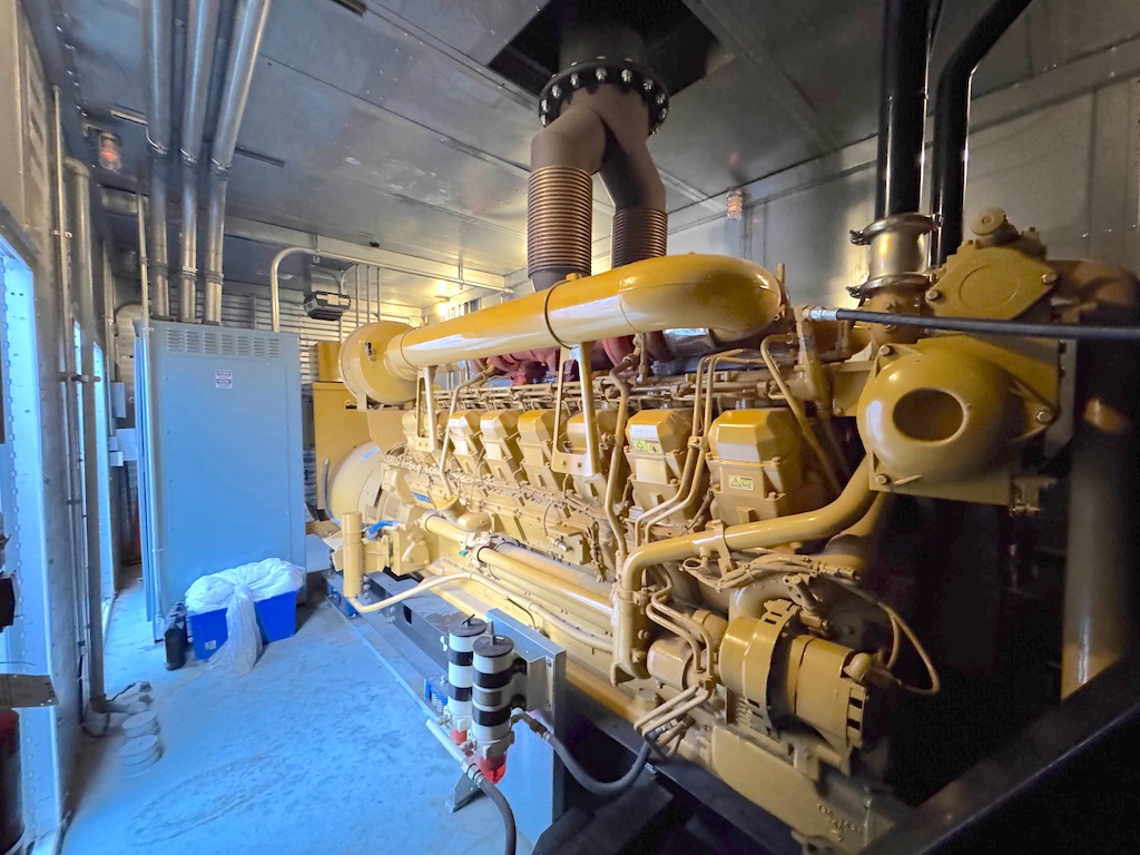 Used 2005 Caterpillar SR4B Transformers - View 9