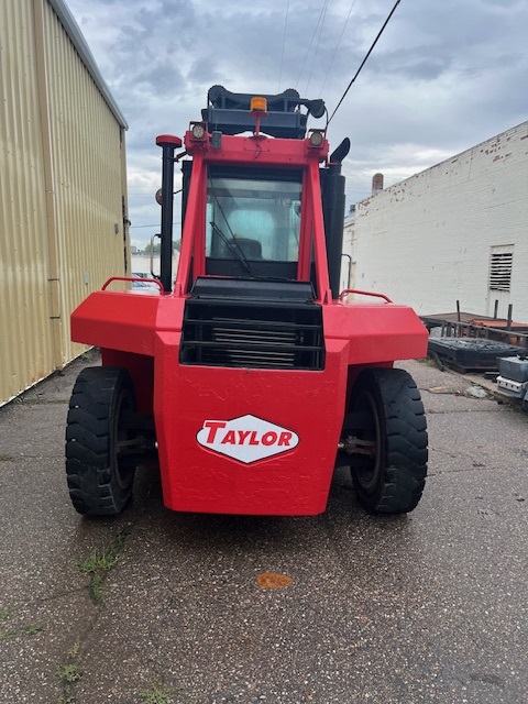 Used Taylor T300M Forklifts - View 3