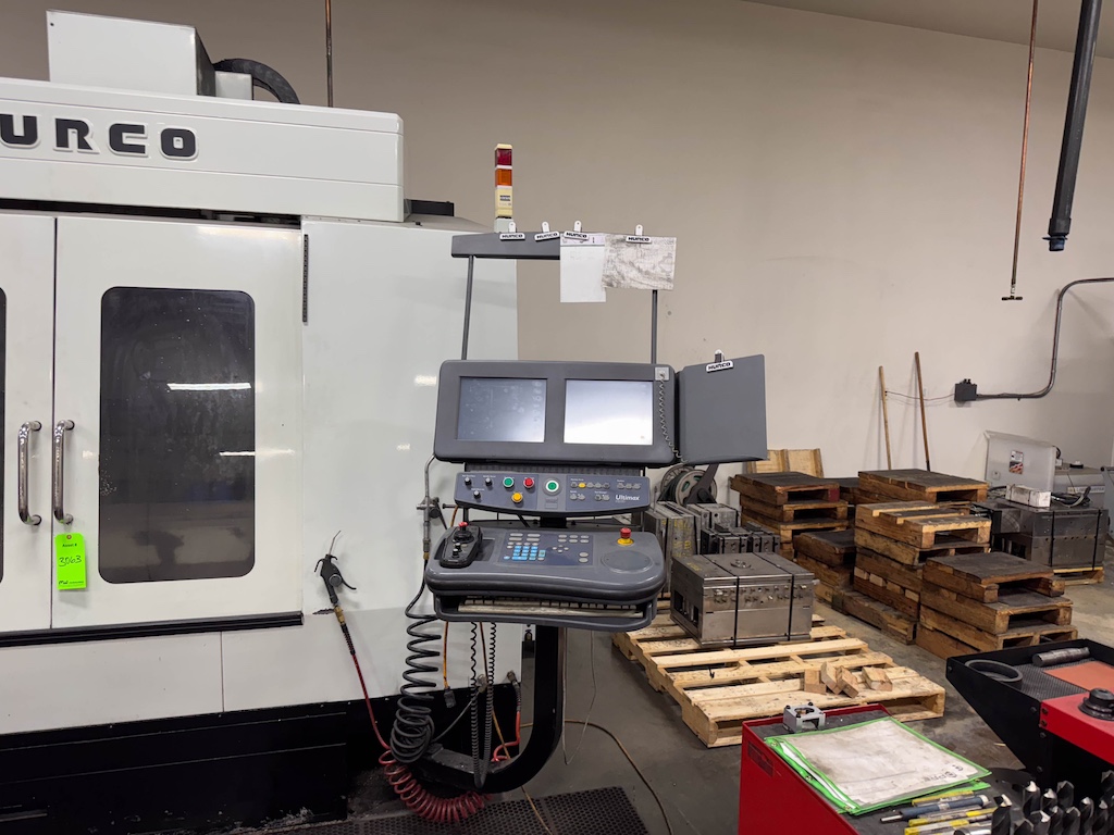 Used 2007 Hurco VMX42 Machining Centers, Vertical - View 2