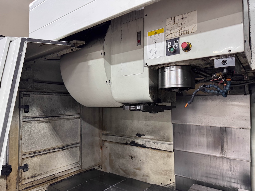 Used 2007 Hurco VMX42 Machining Centers, Vertical - View 7