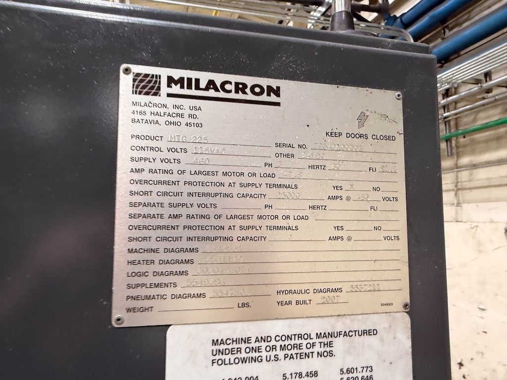 Used 2007 Milacron MTG225 Injection Molding Machines: Horizontal - View 8