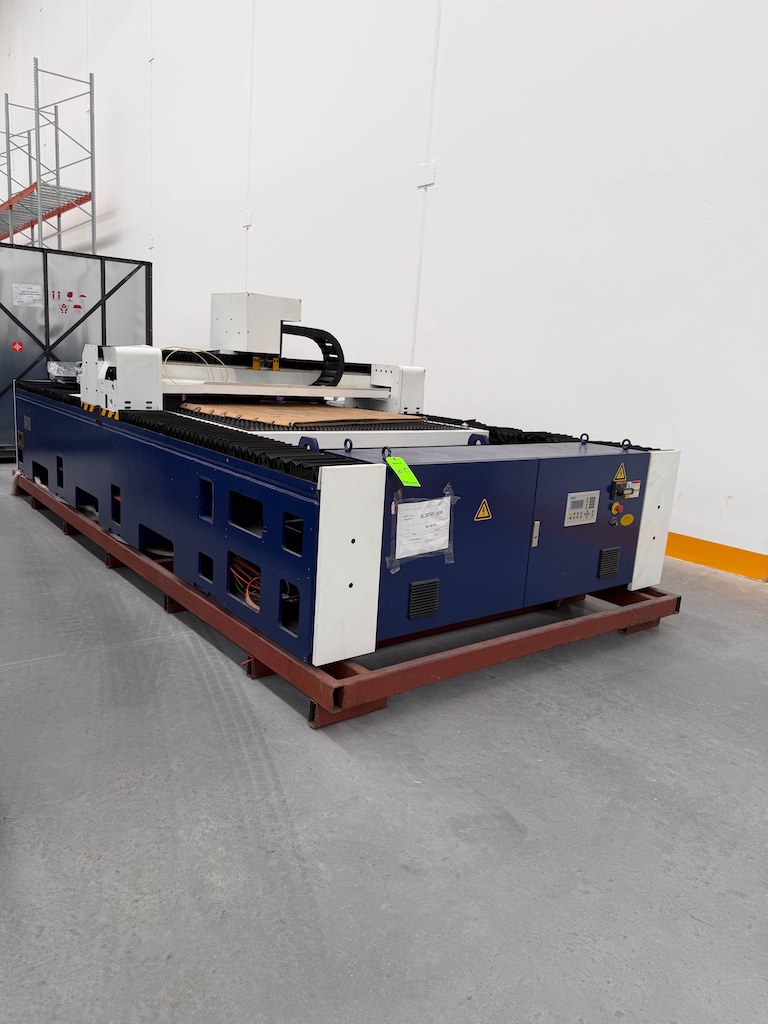 Used 2021 Yangli BL3015F-10 Laser Cutters - View 3