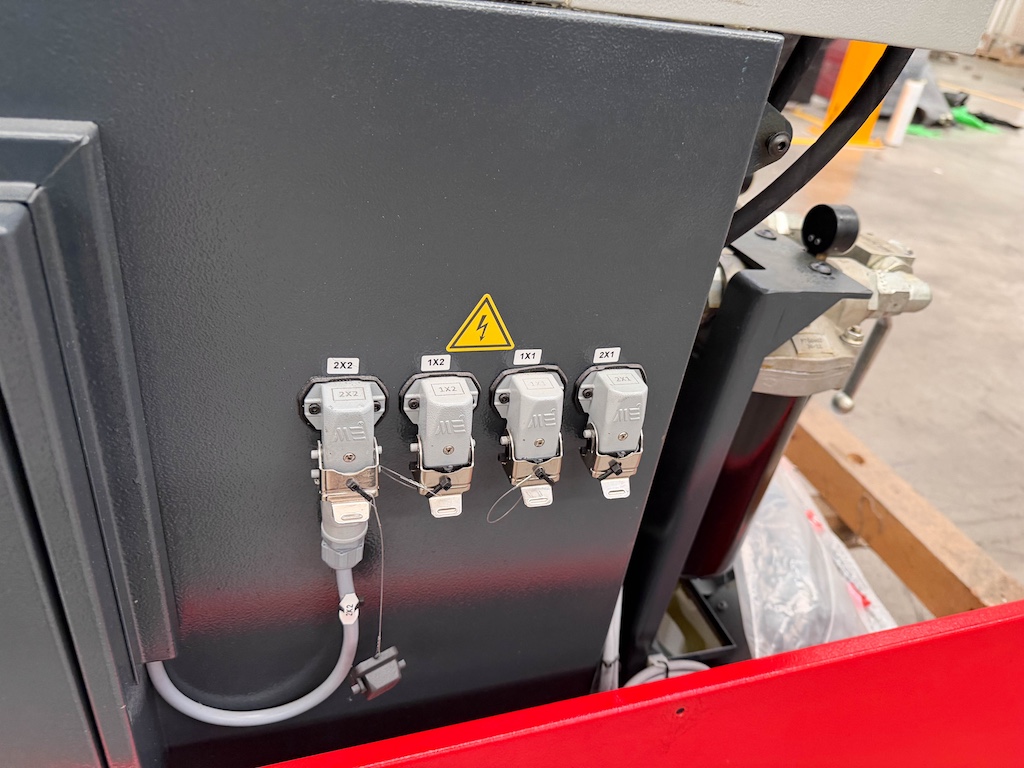 Used 2023 Van CNC MR20-V7 Lathes, CNC - View 21