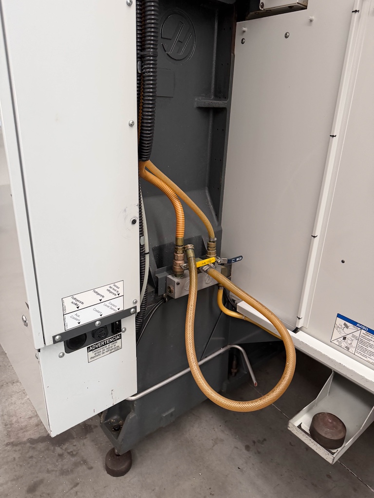 Used 2011 Haas VF-2TR Machining Centers, Vertical - View 2