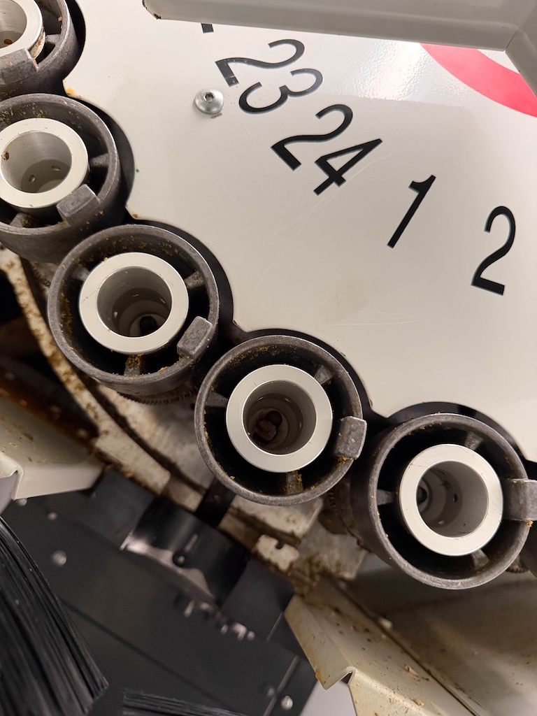 Used 2011 Haas VF-2TR Machining Centers, Vertical - View 16