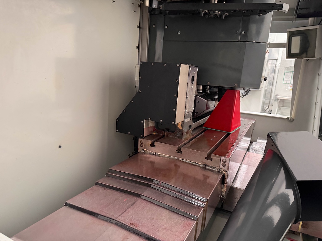 Used 2011 Haas VF-2TR Machining Centers, Vertical - View 22