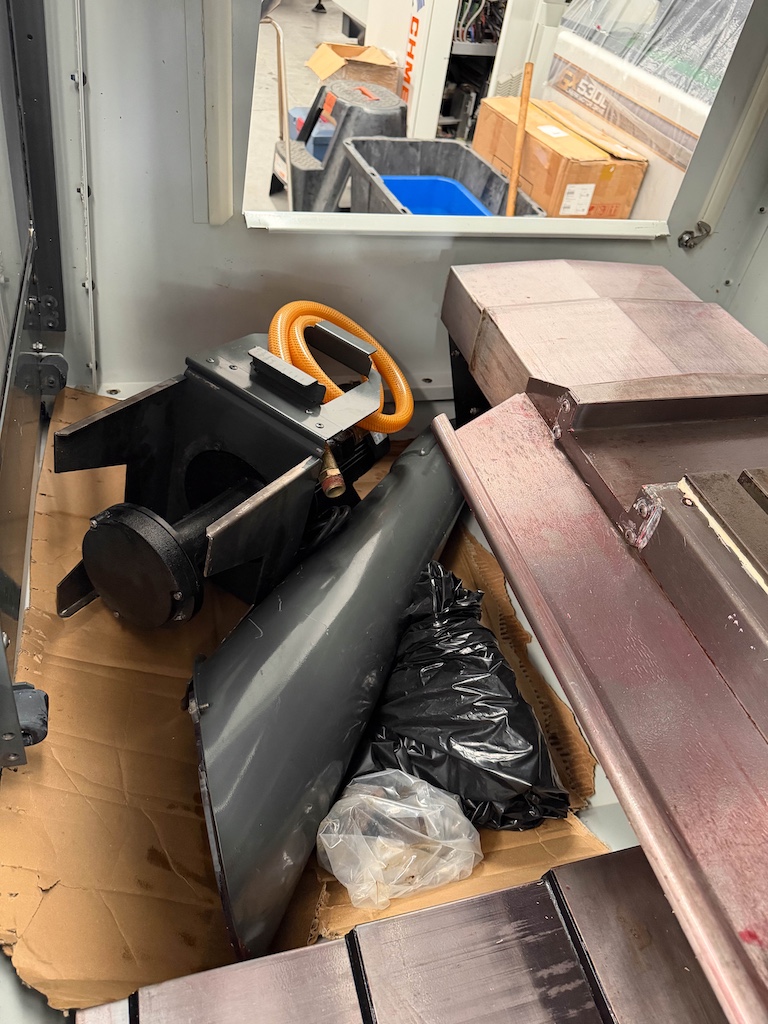 Used 2010 Haas VF-2DTR Machining Centers, Vertical - View 16