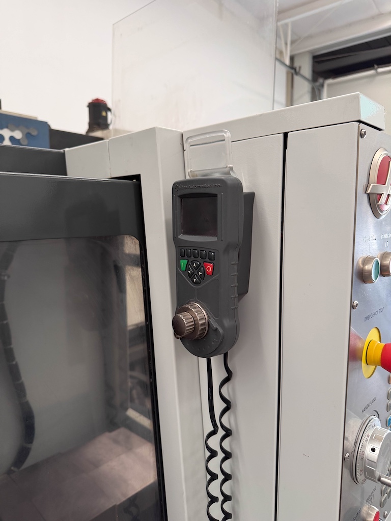 Used 2010 Haas VF-2DTR Machining Centers, Vertical - View 9