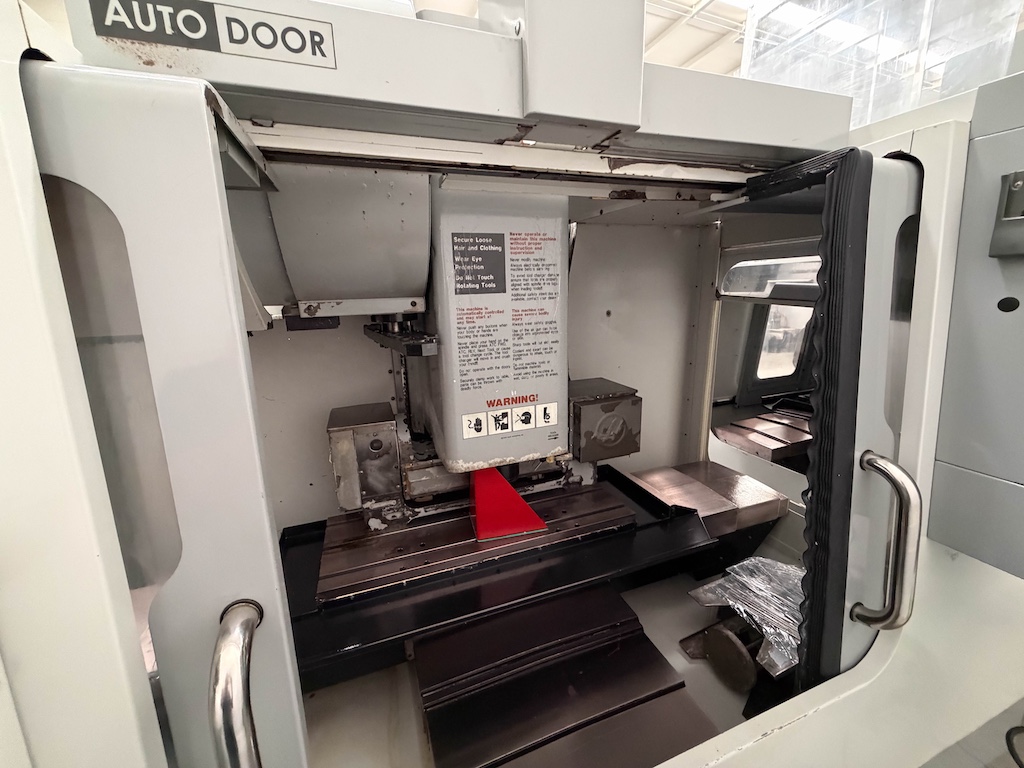 Used 2009 Haas VF-2DTR Machining Centers, Vertical - View 3