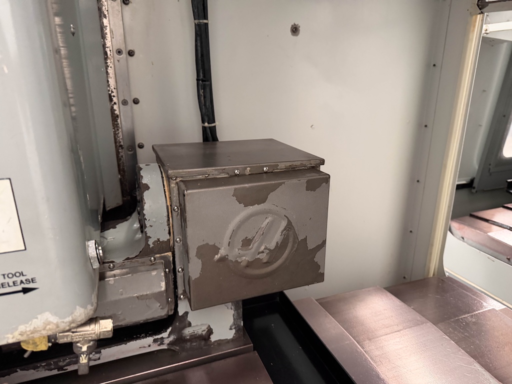 Used 2009 Haas VF-2DTR Machining Centers, Vertical - View 4