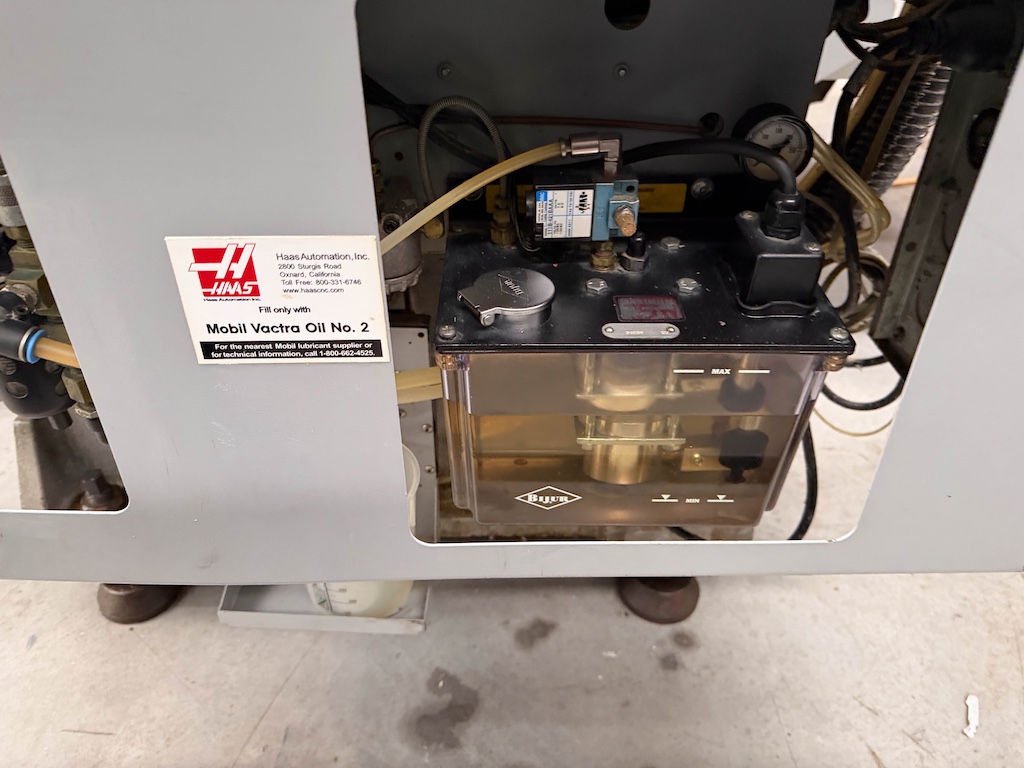 Used 2009 Haas VF-2DTR Machining Centers, Vertical - View 5