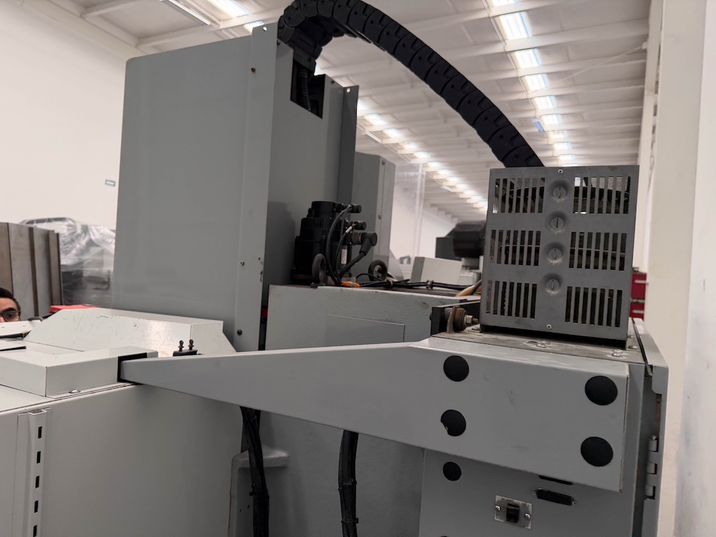 Used 2009 Haas VF-2DTRHE Machining Centers, Vertical - View 5