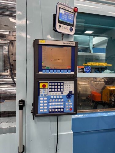 Used 2010 Krauss Maffei KM 650-8000 MCZ Injection Molding Machines: Horizontal - View 8