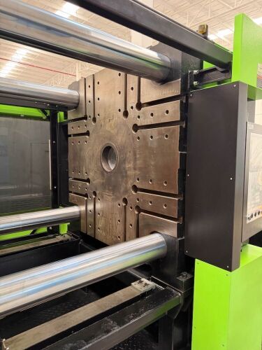 Used 2021 Yizumi UN650A5 Injection Molding Machines: Horizontal - View 6