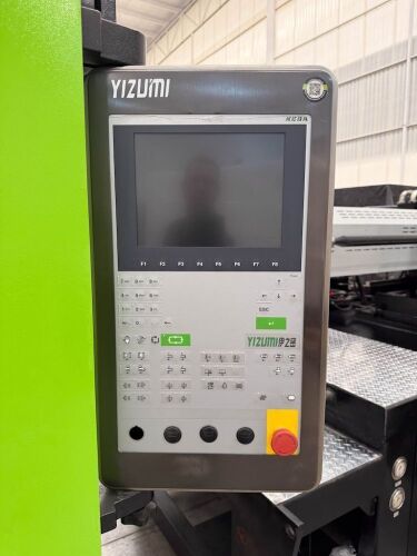 Used 2021 Yizumi UN560A5 Injection Molding Machines: Horizontal - View 4