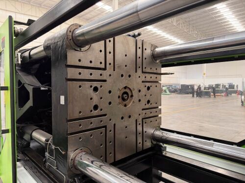 Used 2021 Yizumi UN560A5 Injection Molding Machines: Horizontal - View 6