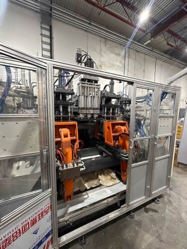 Used 2020 Tongda HSII-12L/3  Blow Molding: Continuous Extrusion - View 2