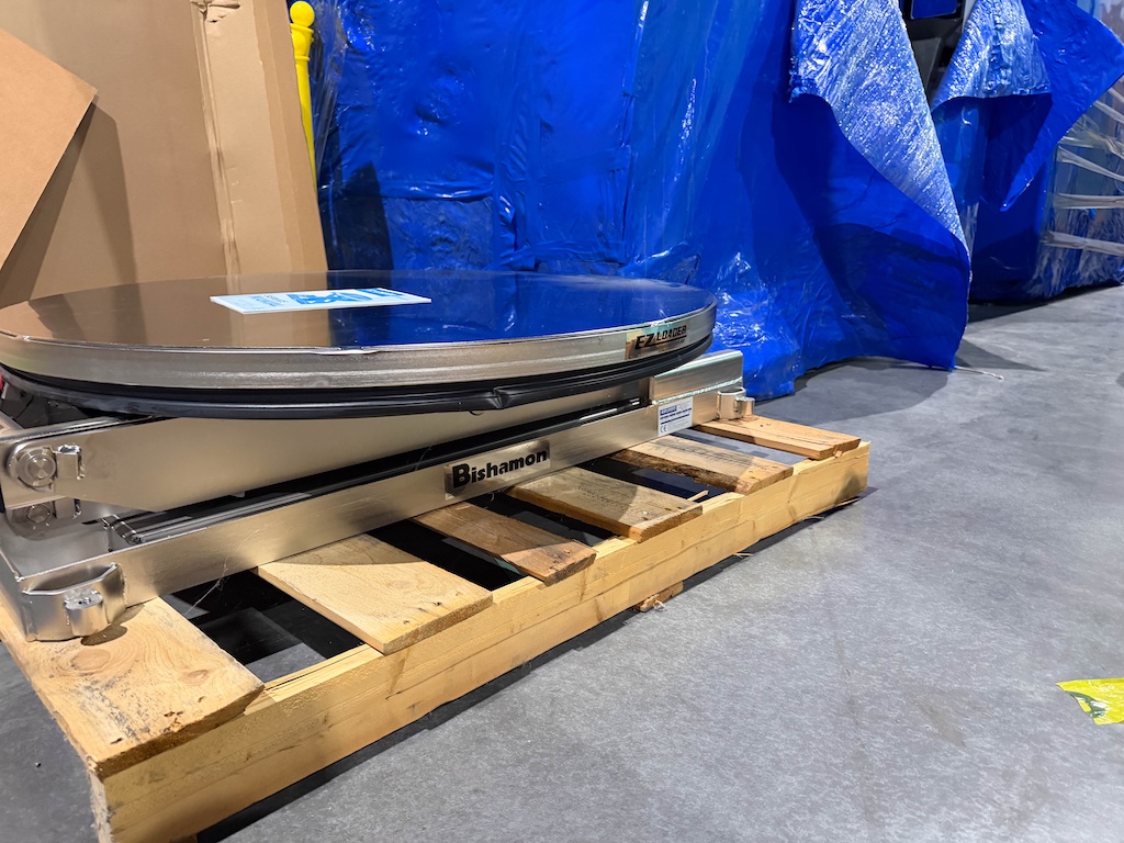 Used 2021 Bishmon 4000 lb. Capacity Lift Table Conveyors - View 4