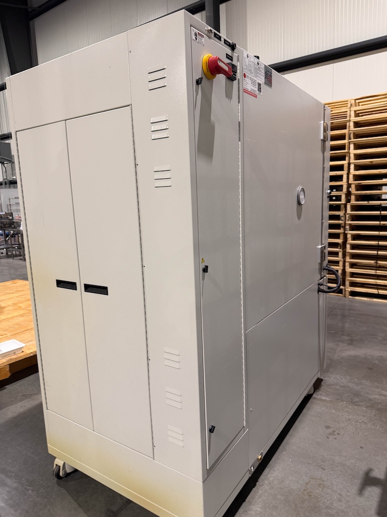 Used Tenney Enviromental Environmental Testing Chamber Laboratory & Test Equipment - View 2