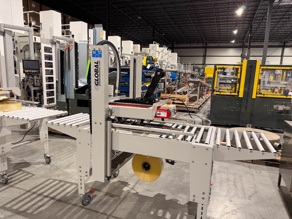Used 2020 Global Industries Semi-Automatic Random Case Sealer Conveyors - View 4