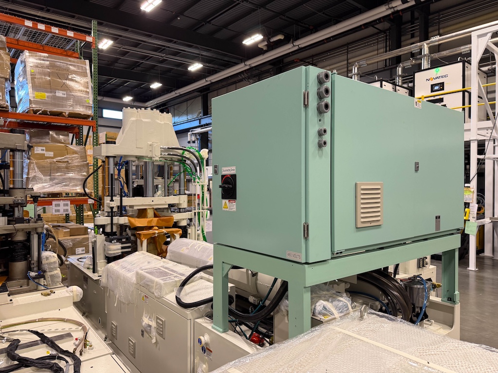 Used 2020 Aoki Blow Molding Machine Blow Molding: Injection Blow - View 2