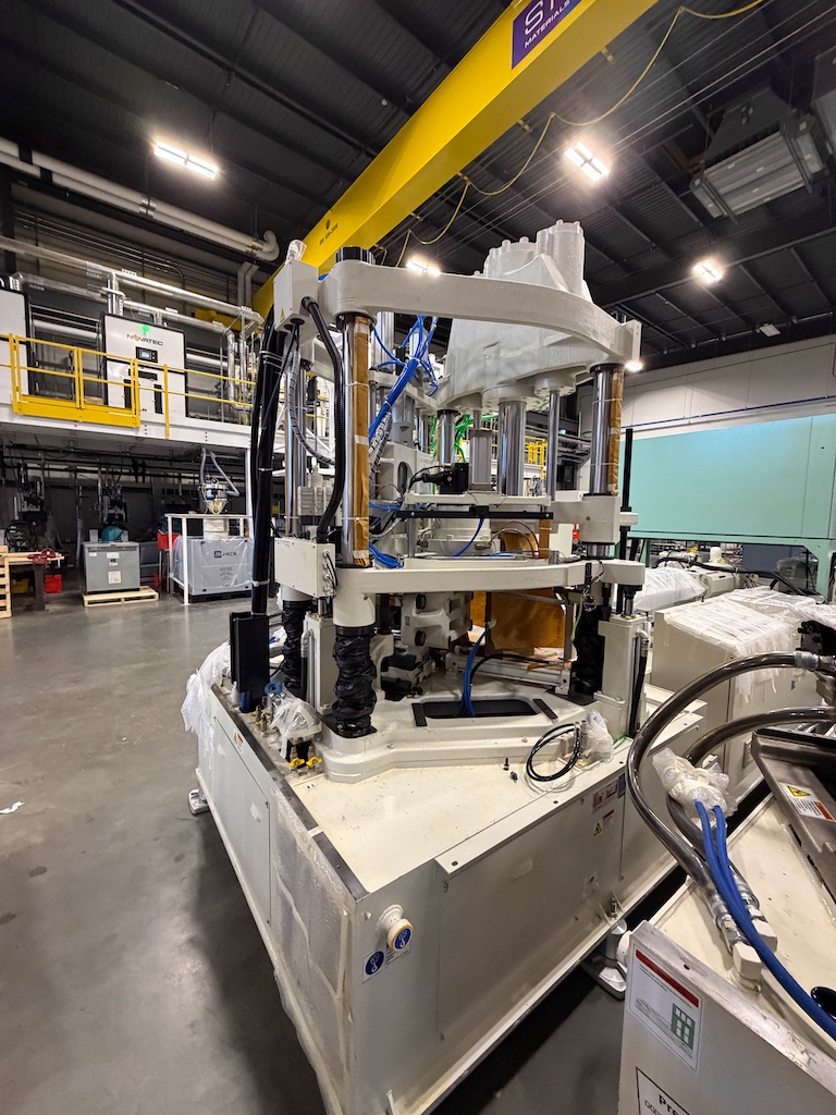 Used 2020 Aoki Blow Molding Machine Blow Molding: Injection Blow - View 12