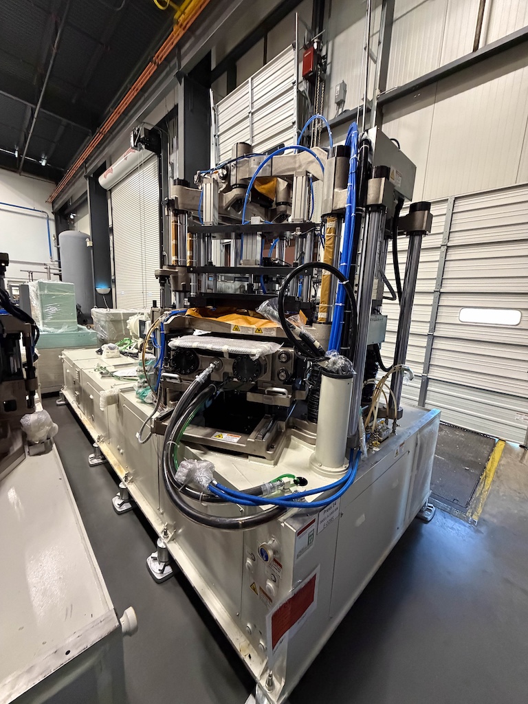 Used 2020 Aoki Blow Molding Machine Blow Molding: Injection Blow - View 12