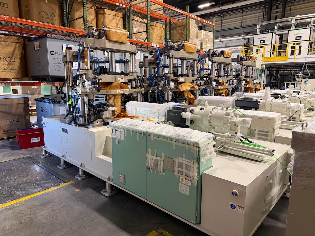 Used 2020 Aoki Blow Molding Machine Blow Molding: Injection Blow - View 16