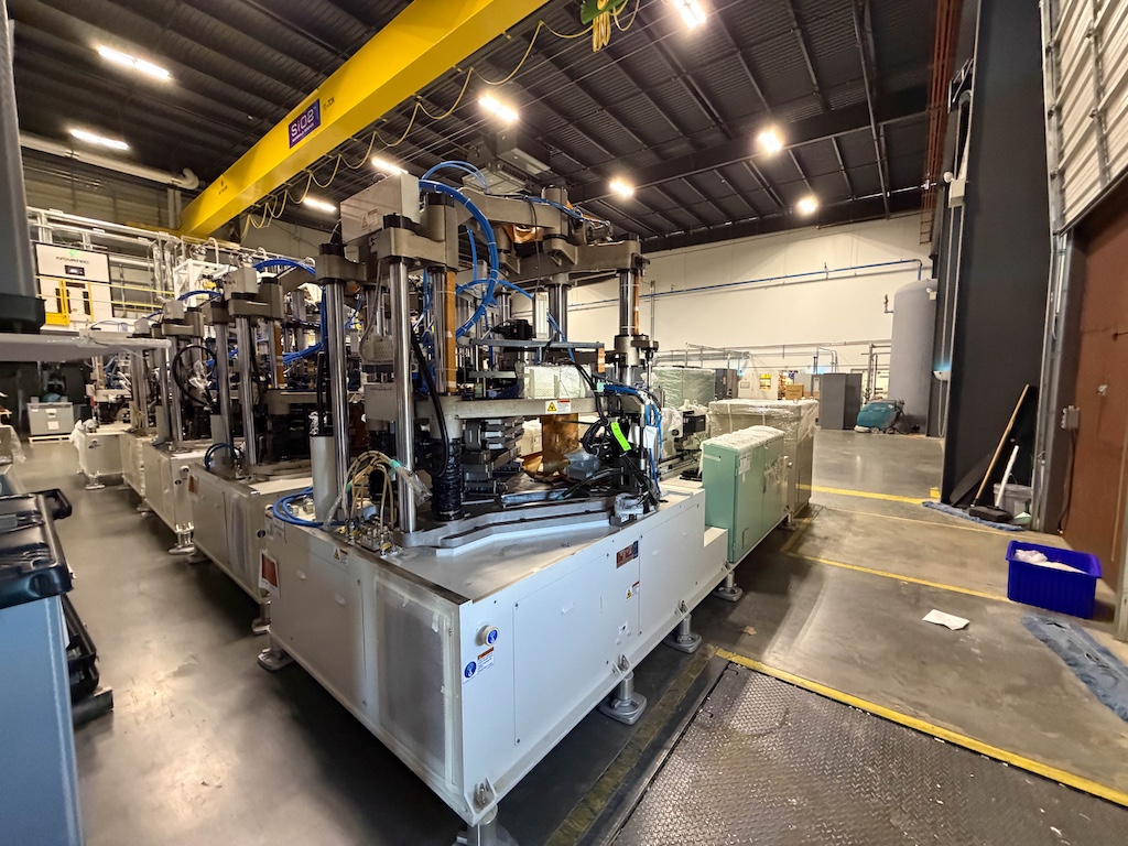 Used 2020 Aoki Blow Molding Machine Blow Molding: Injection Blow - View 8