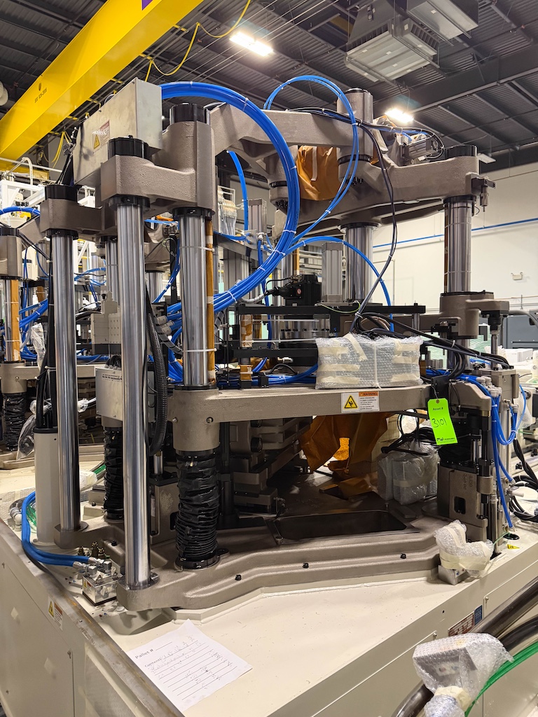 Used 2020 Aoki Blow Molding Machine Blow Molding: Injection Blow - View 13