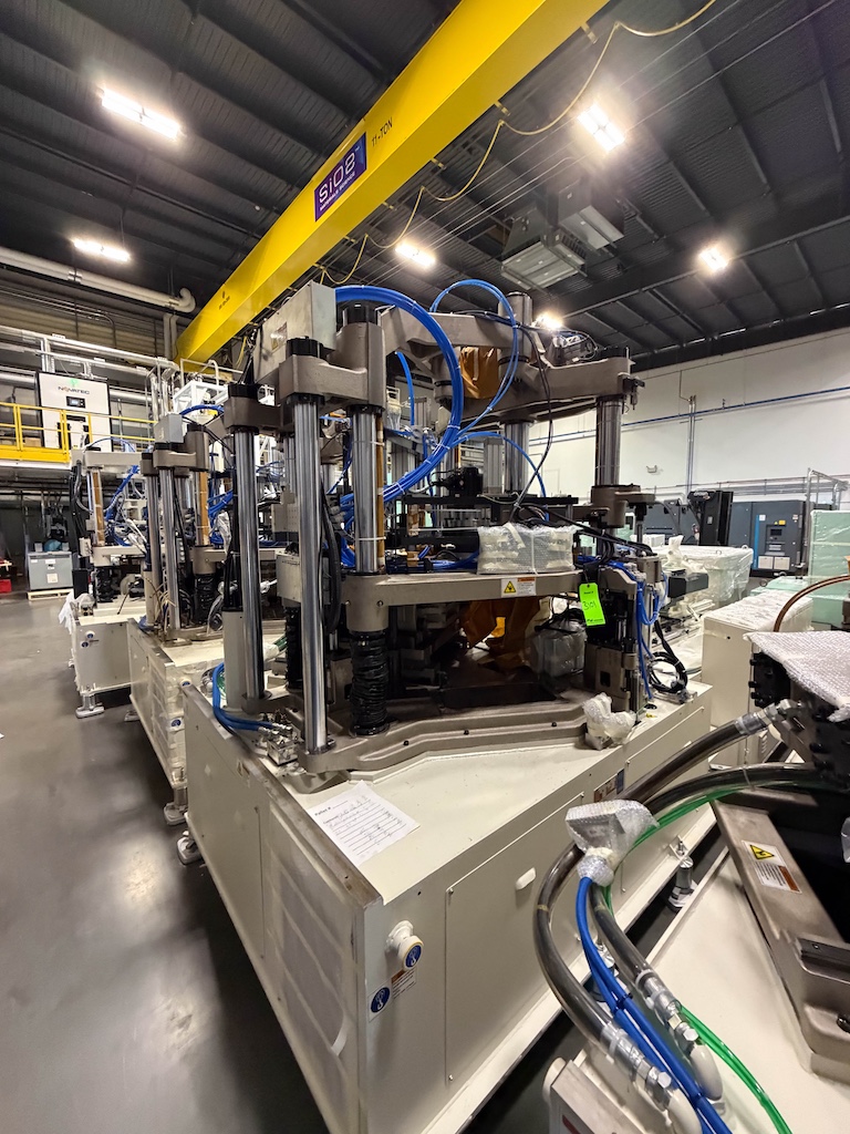 Used 2020 Aoki Blow Molding Machine Blow Molding: Injection Blow - View 17